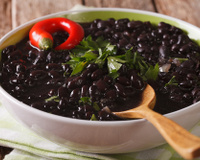 Feijão no micro-ondas: confira esse modo de preparo prático