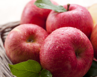 Mito ou verdade: comer maçã dá fome?