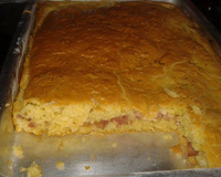 Torta salgada de Calabresa e Palmito