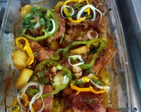 Costela ao molho barbecue com batatas