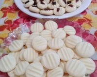 Biscoito de amido de milho e leite condensado fácil