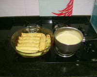 Panqueca de presunto e queijo ao molho branco