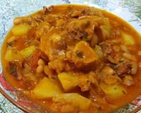 Mocotó com dobradinha, feijão branco e legumes da Vanessa