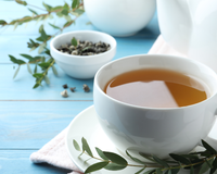Chá antioxidante com folhas secas de eucalipto: os benefícios e como fazer a infusão