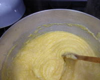 Bolo de milho de panela