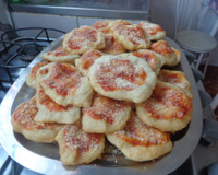 Pizzelas com queijo parmesão 
