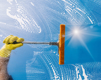 Com quantos anos você descobriu que não pode limpar a janela em dias de sol?