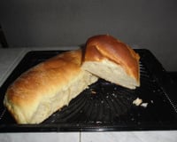Pão caseiro com linguiça