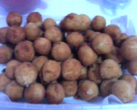 Bolinha de queijo de festa