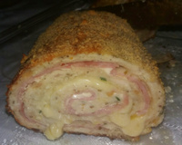 Rocambole de frango recheado