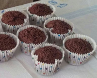 Cupcake de chocolate com cobertura de brigadeiro
