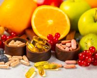 Pouca gente sabe, mas essas são as vitaminas e nutrientes que você deve tomar após os 30 anos