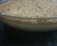 Torta cremosa com farofa crocante