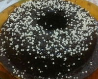 Bolo de cenoura com calda de chocolate de microondas