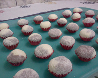 Docinho bicolor de leite em pó