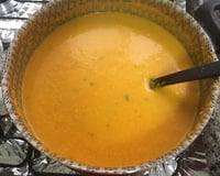 Sopa de abóbora com gorgonzola