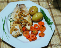 Filé de Peixe Saint Peter com Amendôas e Ervas Finas