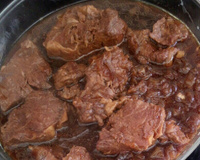 Costela na cerveja preta