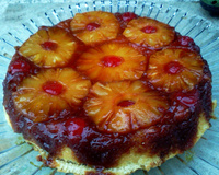 Bolo Caramelado de Abacaxi