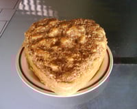 Bolo de amêndoas laminadas