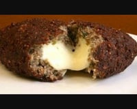 Quibe de forno com recheio de catupiry