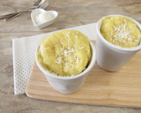 Bolo de caneca de coco