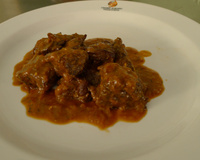 Carne ao molho de cerveja