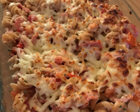 Macarrão ao forno com bacon e mussarela