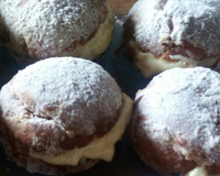 Sonho de creme (assado)