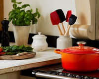 Panela Le Creuset com 53% de desconto até acabar o estoque