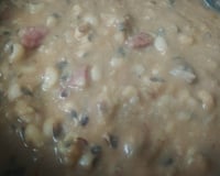 Feijão branco com calabresa