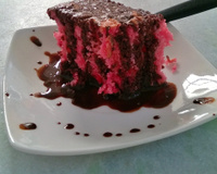 Bolo de morango fácil