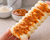 Tenho que confessar que comi essa barra de leite em pó com doce de leite de uma vez só: vamos à receita!