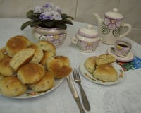 Pãezinhos de Cebola e Cebolinha