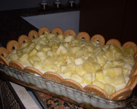 Torta de biscoitos com abacaxi