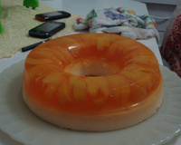 Sobremesa deliciosa de pêssego