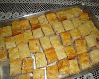 Pão de assadeira recheado com kitut