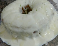 Bolo com mousse de limão