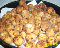 Bolinha de frango crocante