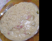 Miojo com requeijão