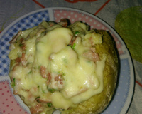 Batata recheada de microondas