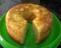 Bolo de aipim (mandioca)