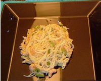 Macarrão com abobrinha e camarão