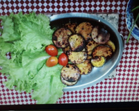 Abobrinha grelhada ao molho de pimenta defumada 