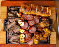 Nem sempre a mais cara é a melhor: o TudoGostoso mostra as 4 tipos de carnes mais em conta para o churrasco do final de semana, segundo açougueiros