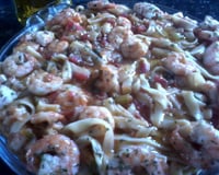 Macarrão com camarão (muito fácil)