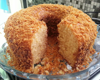 Bolo de coco rápido de liquidificador