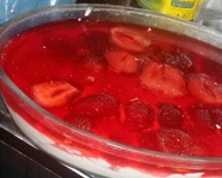 Pavê de morango fácil