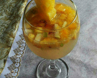 Ponche de frutas alcoólico