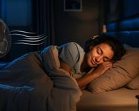 Com quantos anos você descobriu que se você dormir com o ventilador ligado a noite toda, é isso que acontece com seu corpo?